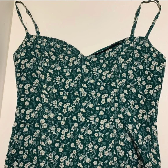 Reformation camisole - Picture 2 of 4